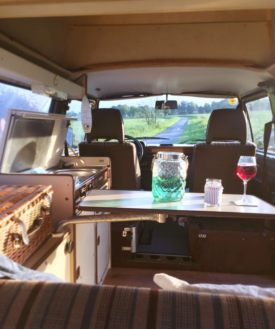VW Bus T3 „Jolly“ › Hansen Retro Camper - Old Honk
